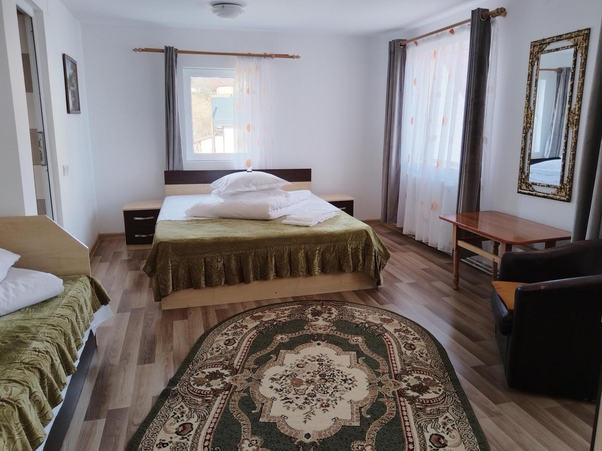 Garofita Pietrei Craiului Hotell Peştera Exteriör bild
